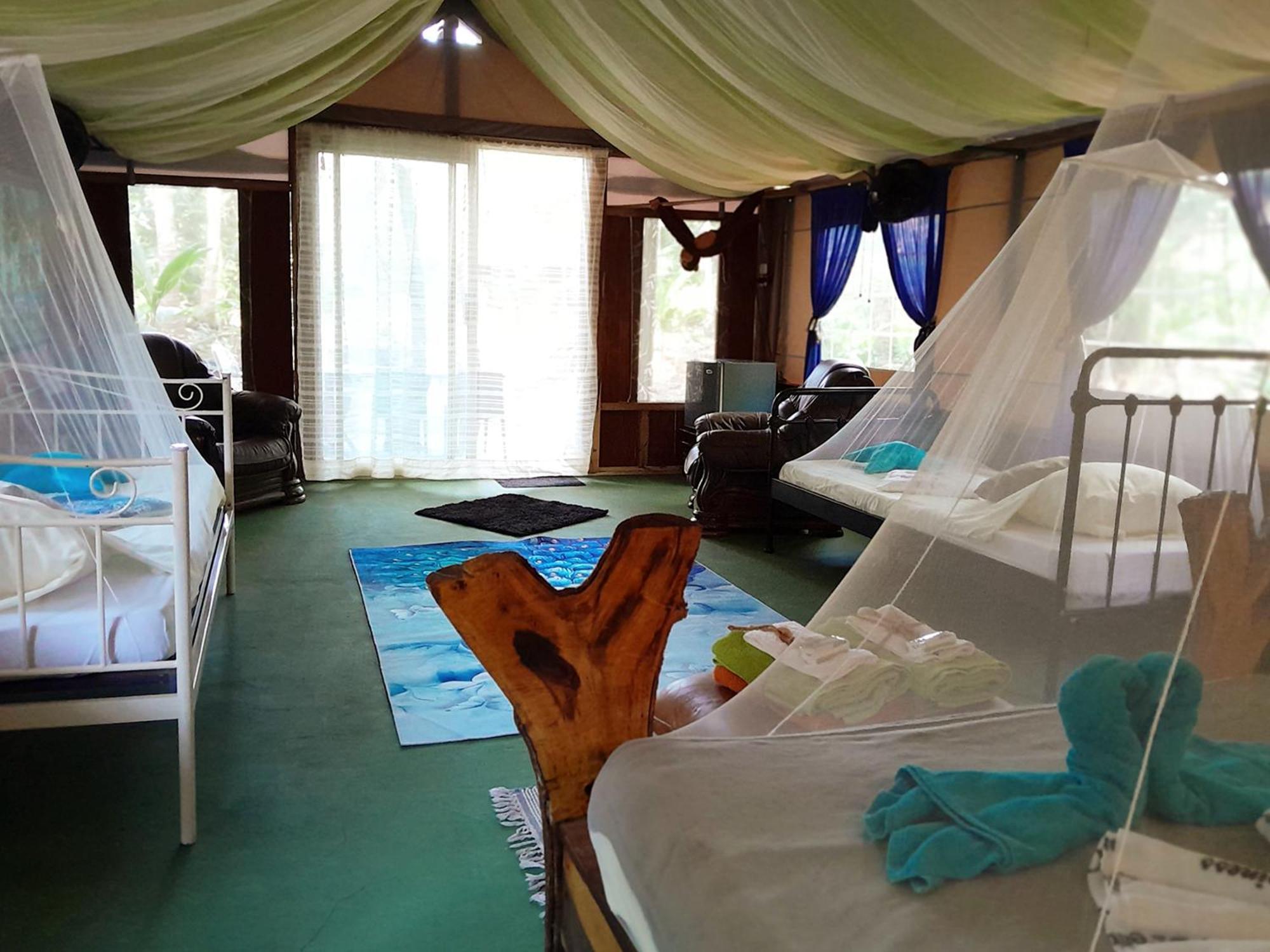 Fully Furnished Family Jungle Tent, Latino Glamping Paquera Ngoại thất bức ảnh